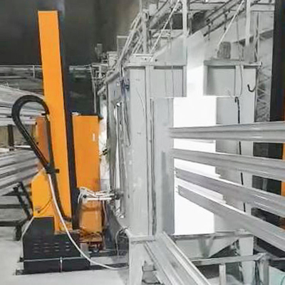Solução de revestimento de pintura por pulverização automática inteligente para revestimento superior